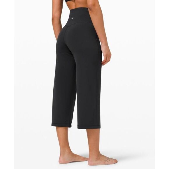 Lululemon Black Align Wide Leg Crop 23" size 4 - Picture 3 of 13